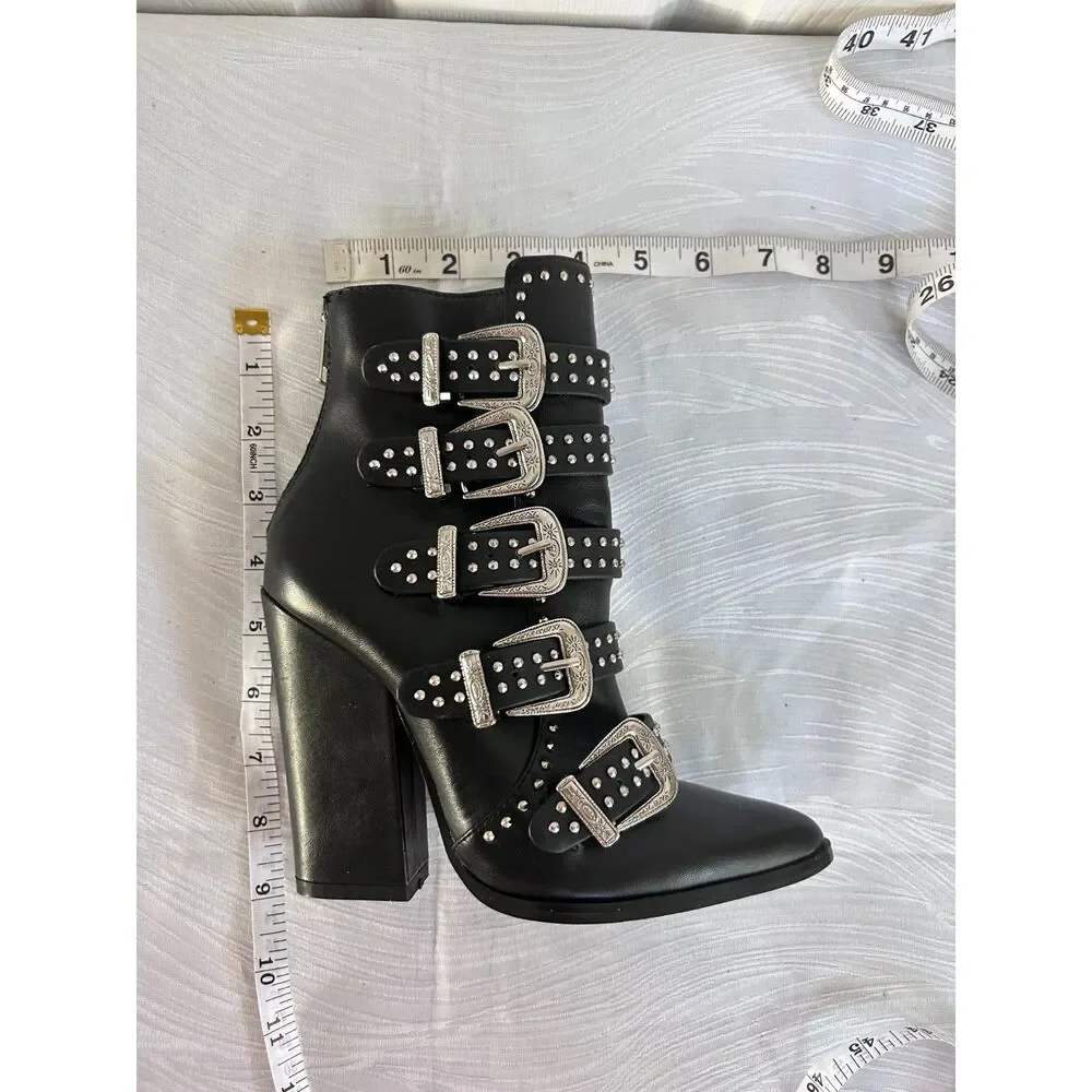 Steve Madden steve madden